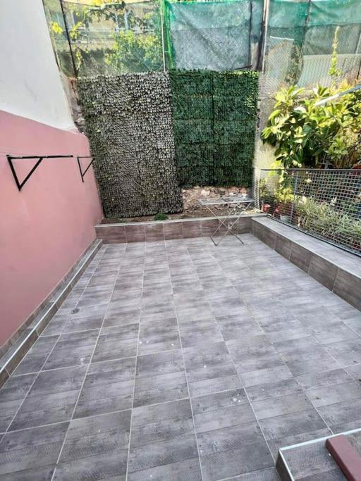μοντέρνο σπίτι κοντά στον κέντρο της πόλης! Holiday home